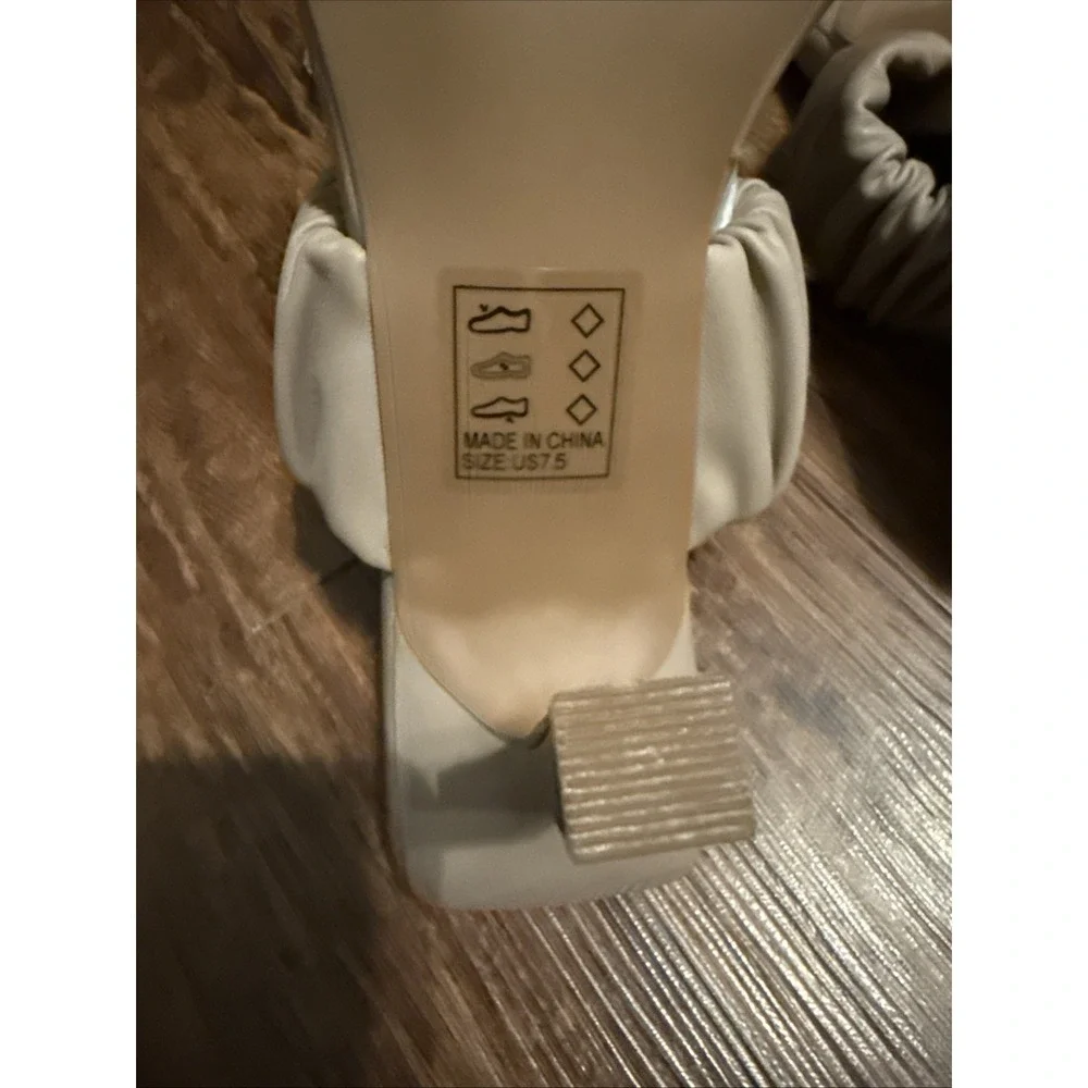 Women's‎ High Heels Sandals Slides Size 7.5 By Pink Lily New Tan